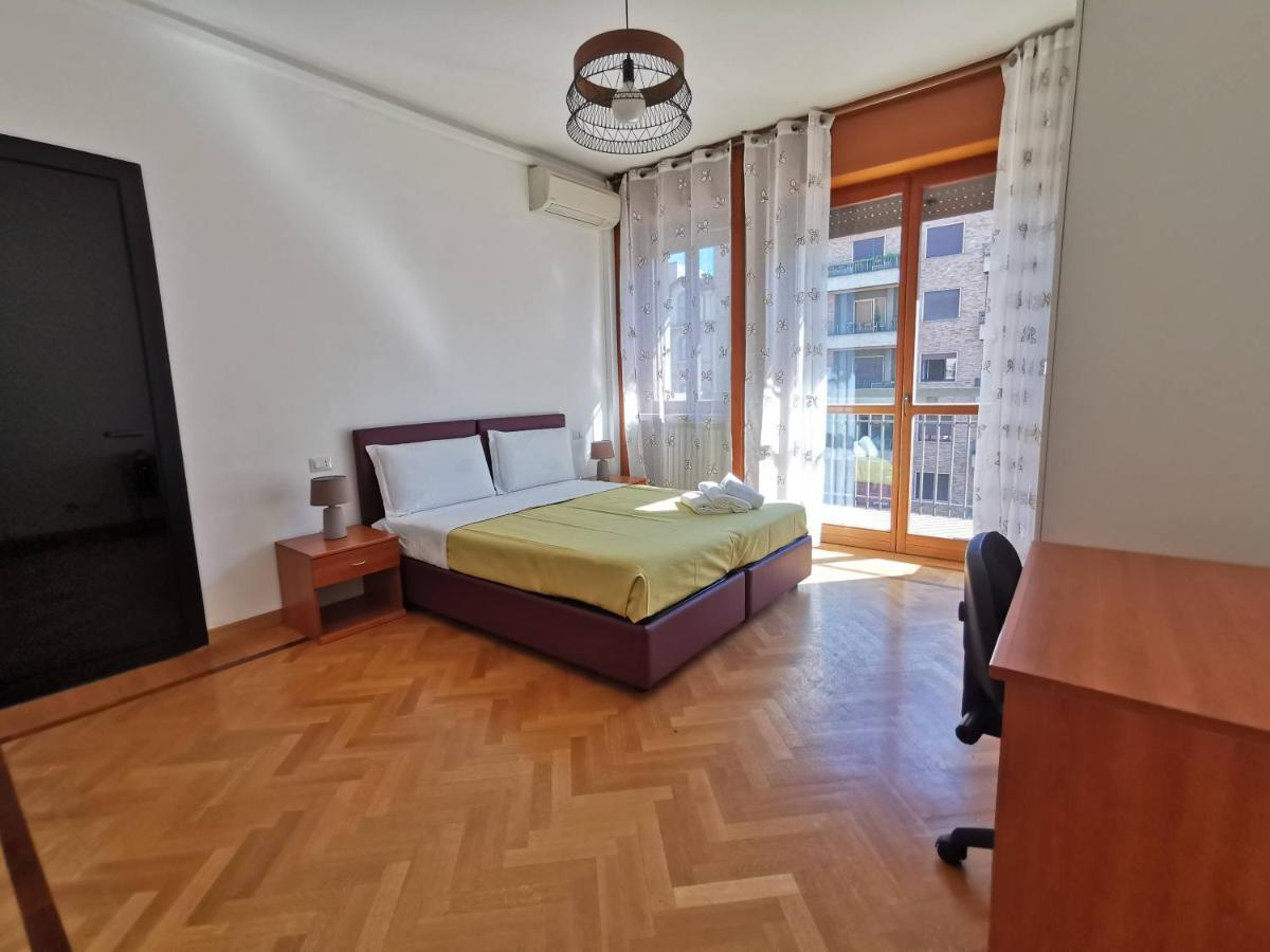 Pergolesi Apartments Милан Экстерьер фото