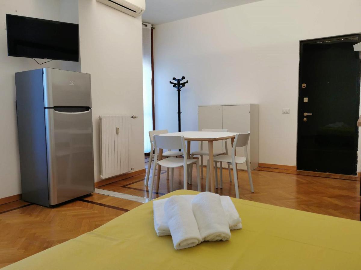Pergolesi Apartments Милан Экстерьер фото