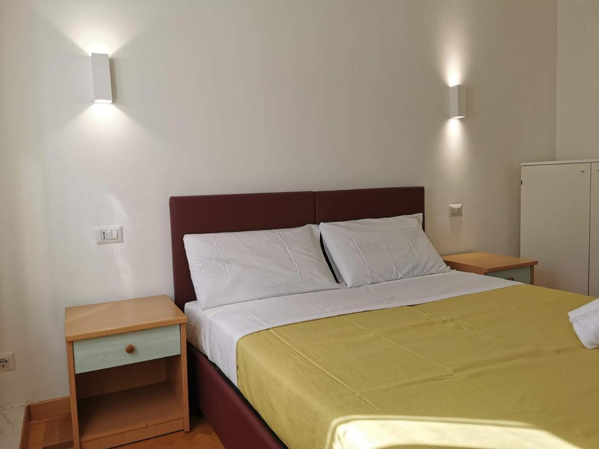 Pergolesi Apartments Милан Экстерьер фото