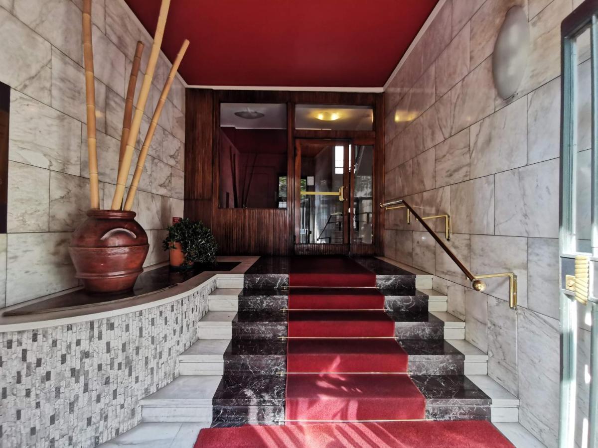 Pergolesi Apartments Милан Экстерьер фото