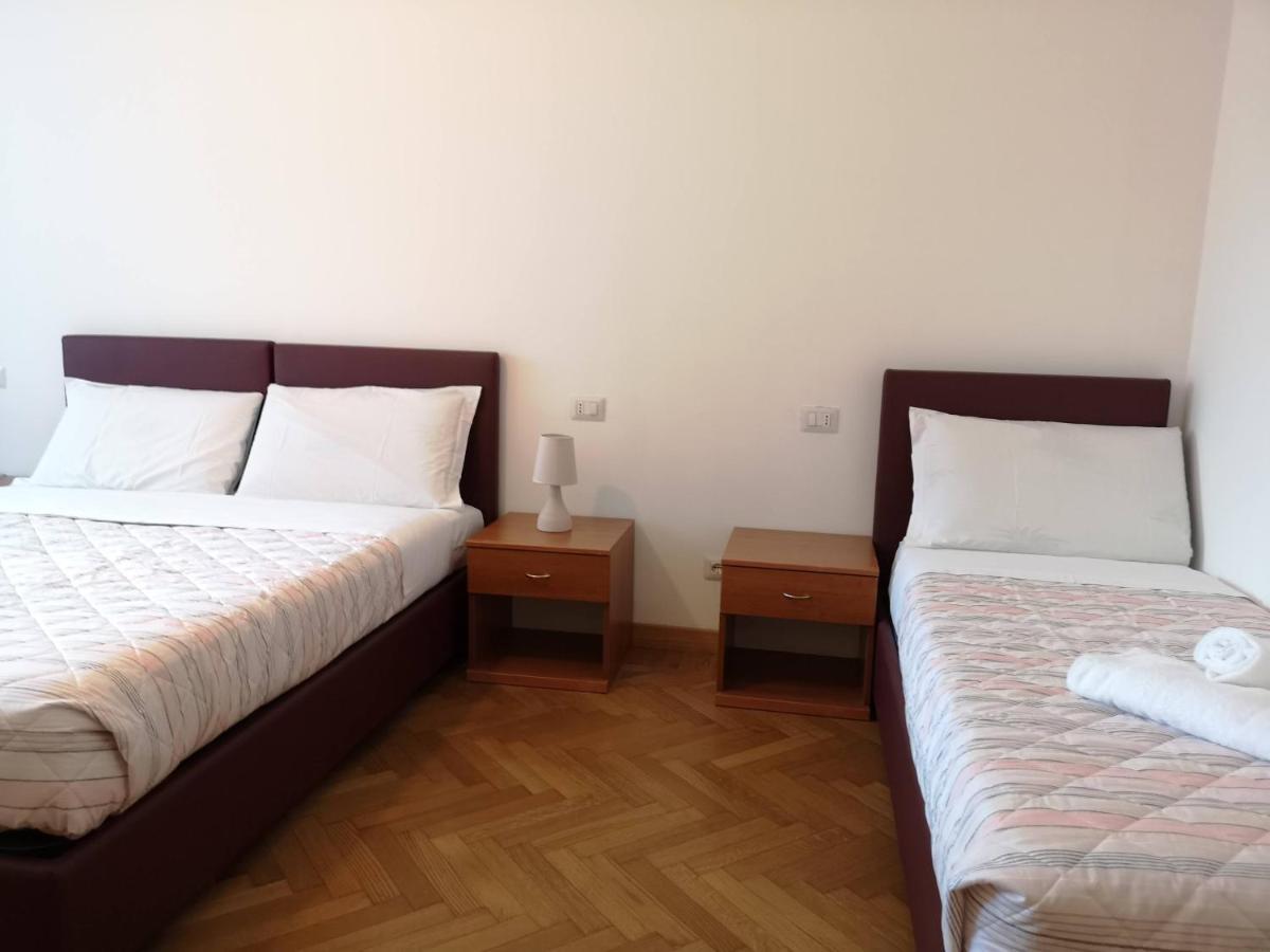 Pergolesi Apartments Милан Номер фото